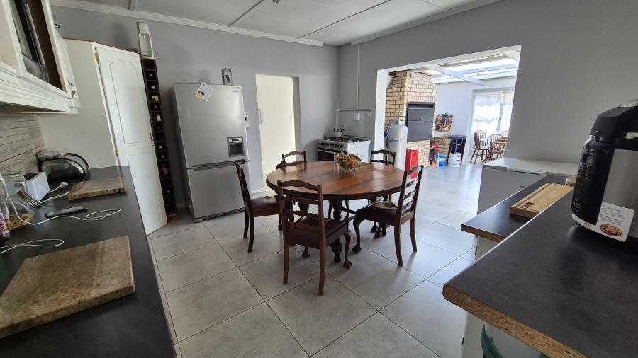 4 Bedroom Property for Sale in Bergsig Eastern Cape